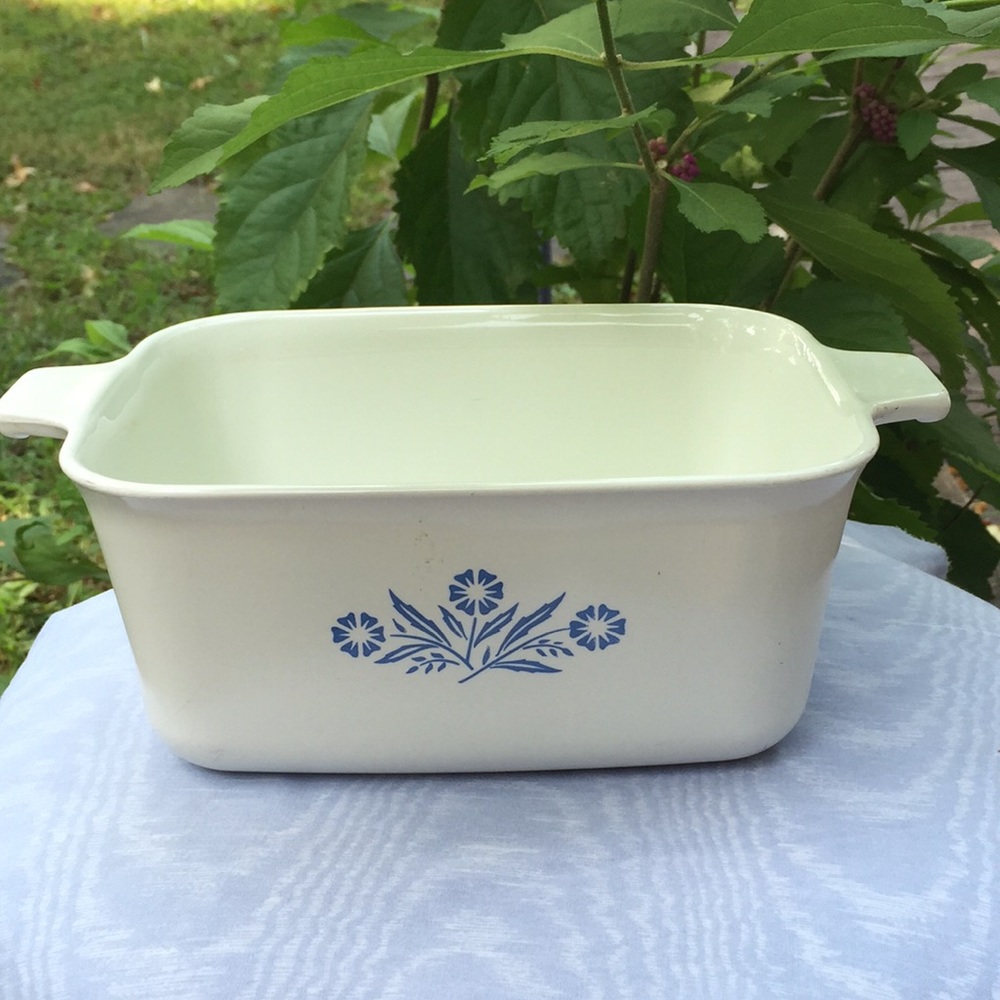 Corning Ware Blue Cornflower Bake/Casserole Dish